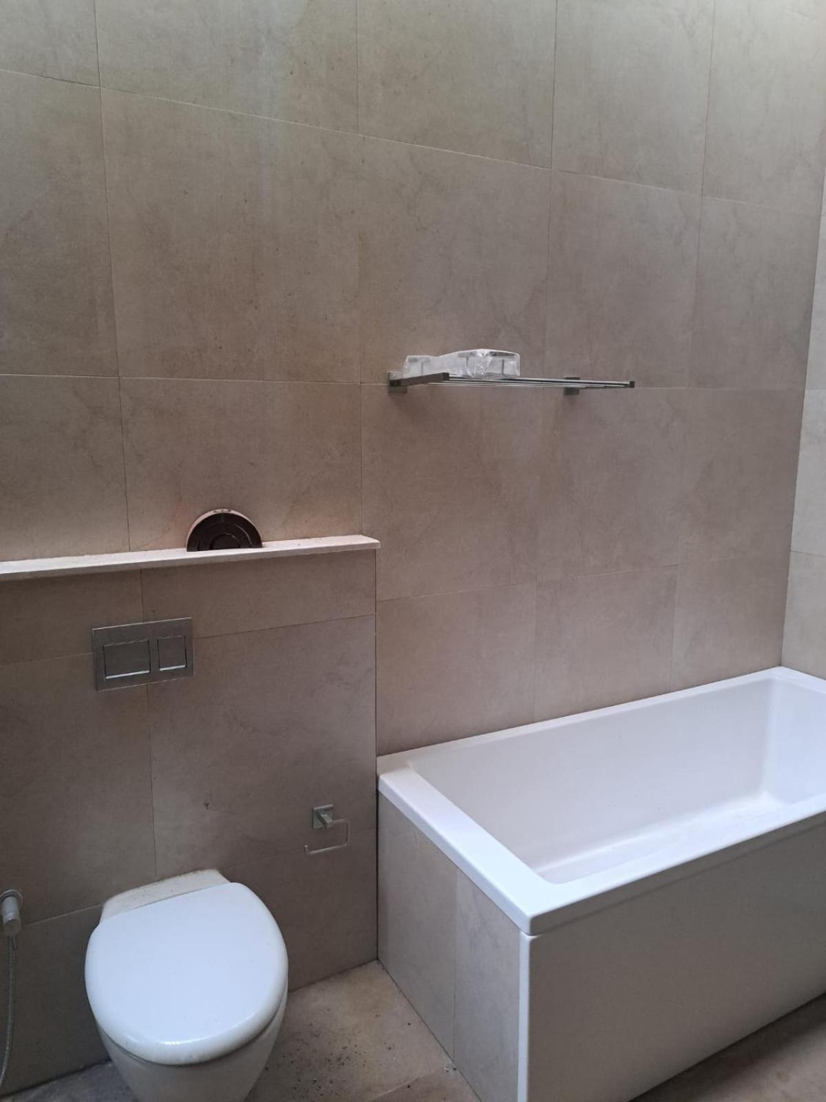 Brigade Orchards Hotell Devanahalli Exteriör bild